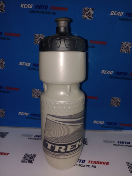 Фляга TRK винтовая крышка 700мл 