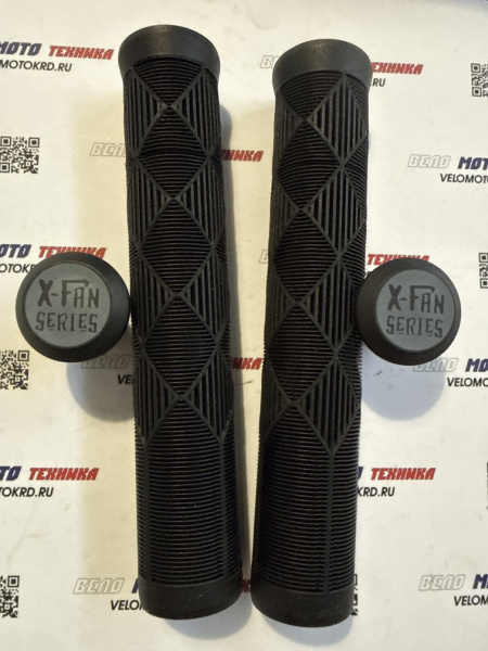 Грипсы 2шт с барендами Comrade black