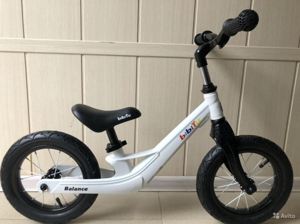 Беговел BIBITU BALANCE, Белый